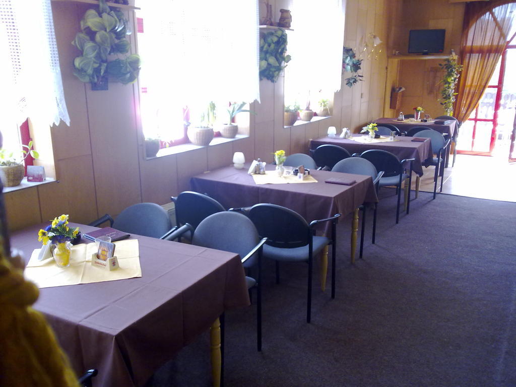 Studanka Hotel Orlova Luaran gambar