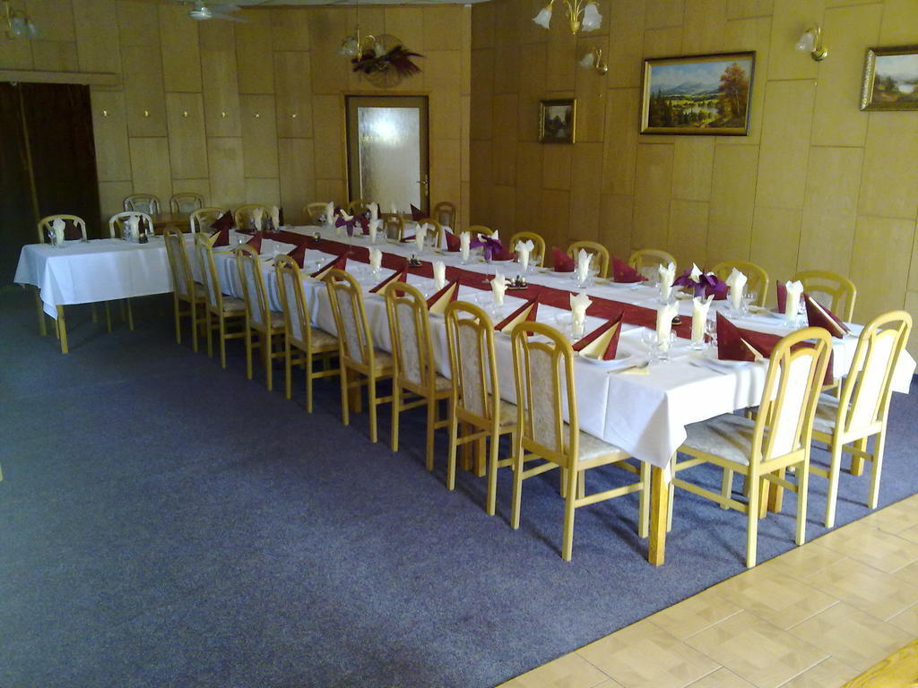 Studanka Hotel Orlova Luaran gambar
